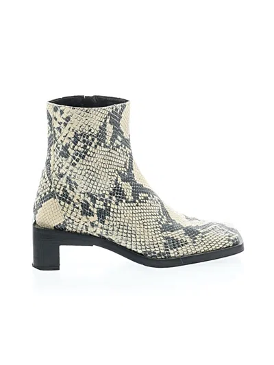 Pre-owned Zara Ankle Boots In White