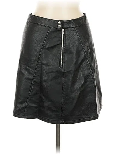 Pre-owned Zara Basic Faux Leather Skirt In Black