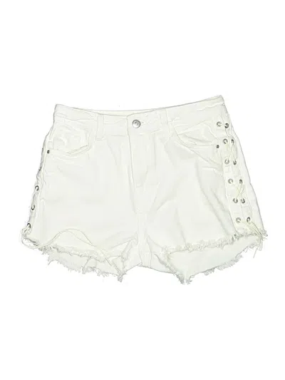 Pre-owned Zara Basic Shorts In Ivory