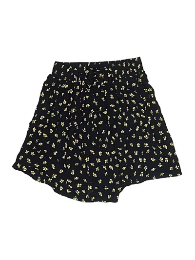 Pre-owned Zara Basic Shorts In Yellow
