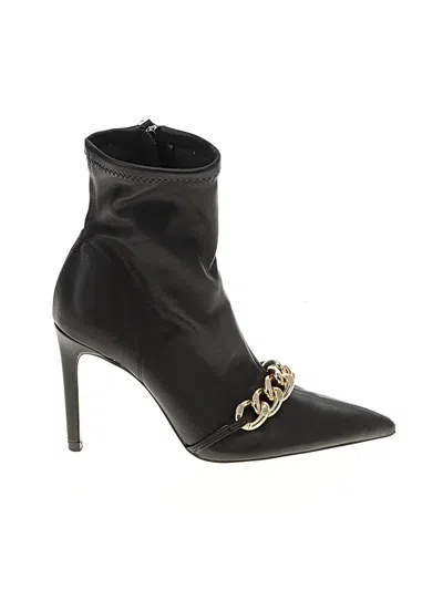 Pre-owned Zara Boots In Black