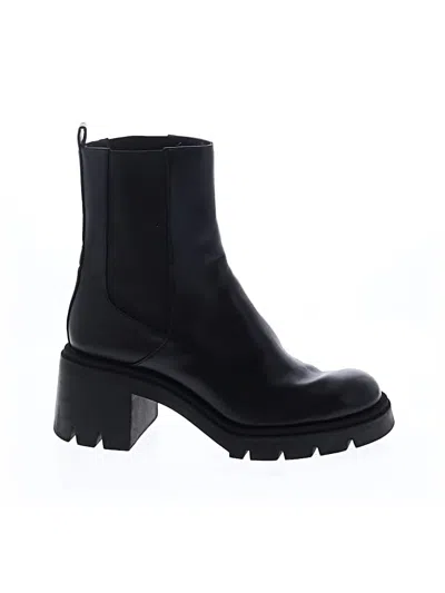 Pre-owned Zara Boots In Black