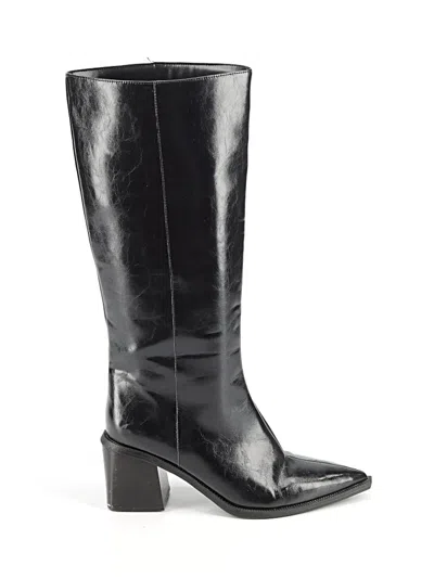 Pre-owned Zara Boots In Black