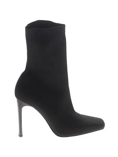 Pre-owned Zara Boots In Black