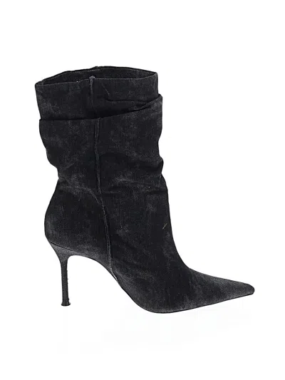 Pre-owned Zara Boots In Black