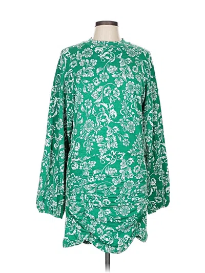 Pre-owned Zara Casual Dress In Green