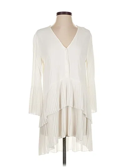 Pre-owned Zara Casual Dress In White