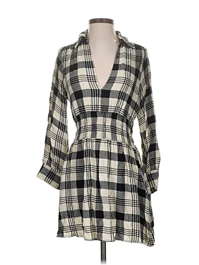 Pre-owned Zara Casual Dress In White