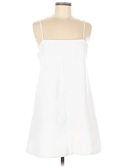 Pre-owned Zara Casual Dress In White