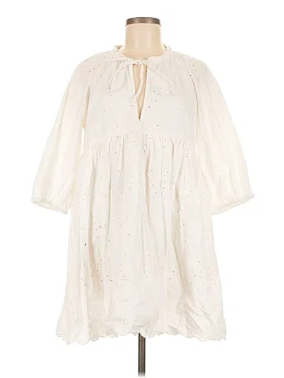 Pre-owned Zara Casual Dress In White