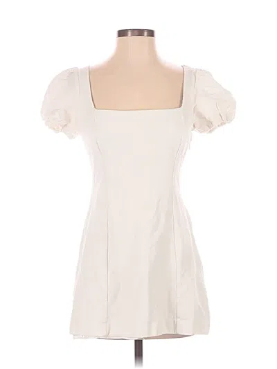 Pre-owned Zara Casual Dress In White