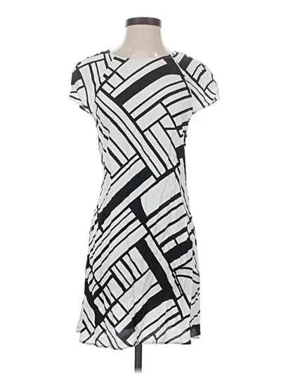Pre-owned Zara Casual Dress In White