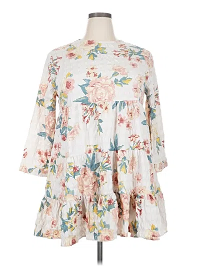 Pre-owned Zara Casual Dress In White