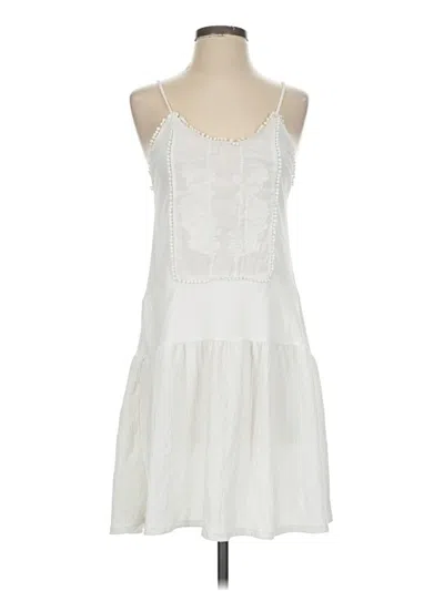 Pre-owned Zara Casual Dress In White