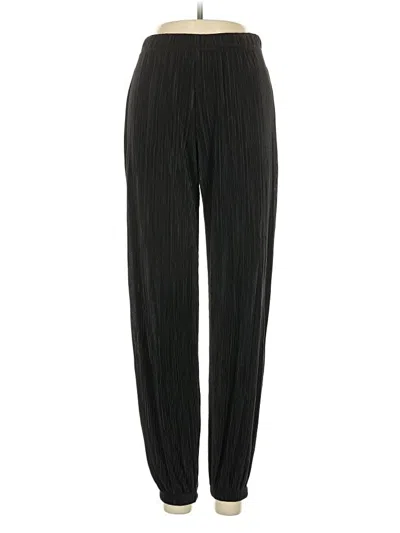 Pre-owned Zara Casual Pants In Black