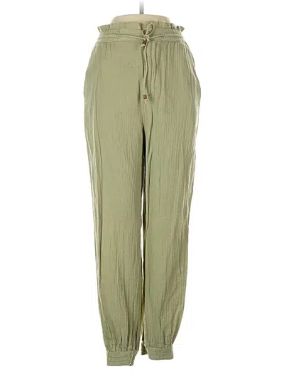 Pre-owned Zara Casual Pants In Green