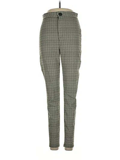 Pre-owned Zara Casual Pants In Green