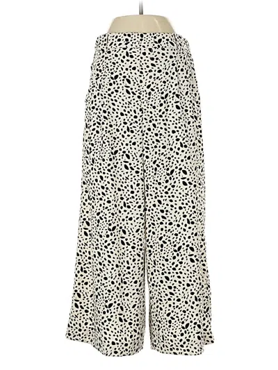Pre-owned Zara Casual Pants In White