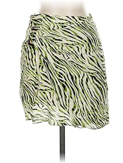 Pre-owned Zara Casual Skirt In Green