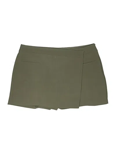 Pre-owned Zara Casual Skirt In Green