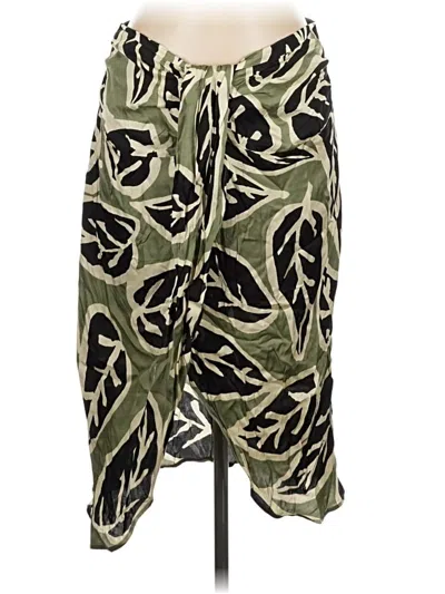 Zara Casual Skirt In Green