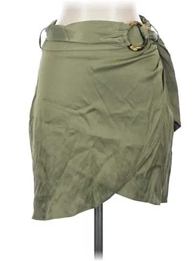 Pre-owned Zara Casual Skirt In Green