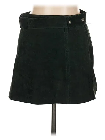 Pre-owned Zara Casual Skirt In Green