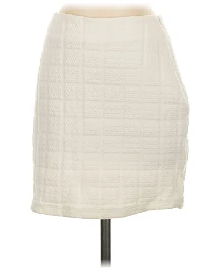 Pre-owned Zara Casual Skirt In White