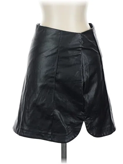 Pre-owned Zara Faux Leather Skirt In Black