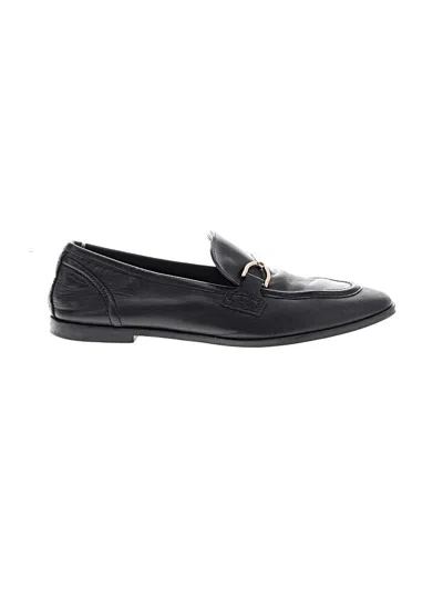 Pre-owned Zara Flats In Black