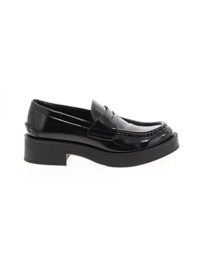 Pre-owned Zara Flats In Black