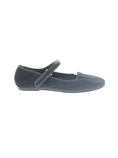 Zara Flats In Gray