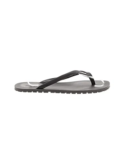 Pre-owned Zara Flip Flops In Gray