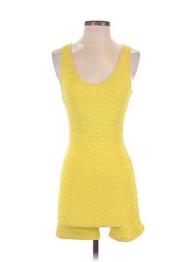 Pre-owned Zara Romper In Yellow