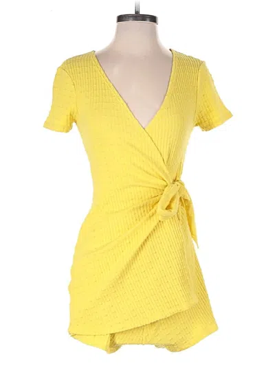 Pre-owned Zara Romper In Yellow