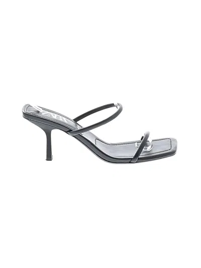 Pre-owned Zara Sandals In Gray