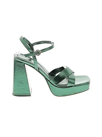 Pre-owned Zara Sandals In Green