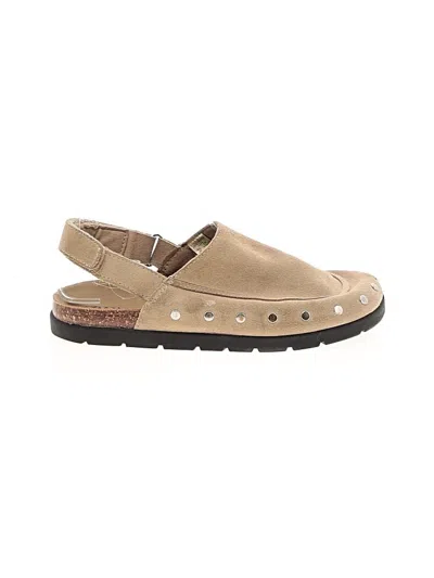 Pre-owned Zara Sandals In Tan