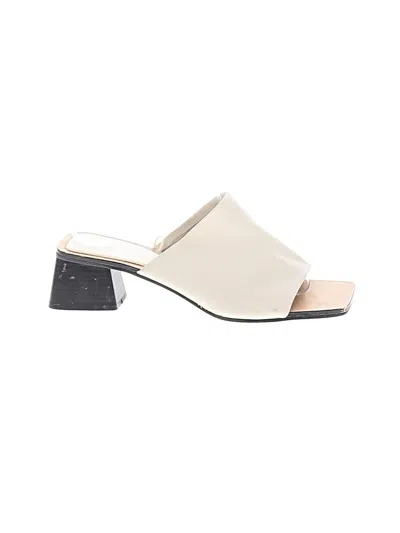 Pre-owned Zara Sandals In White