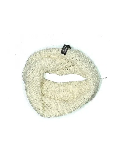 Pre-owned Zara Scarf In Ivory