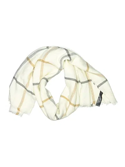 Pre-owned Zara Scarf In Ivory