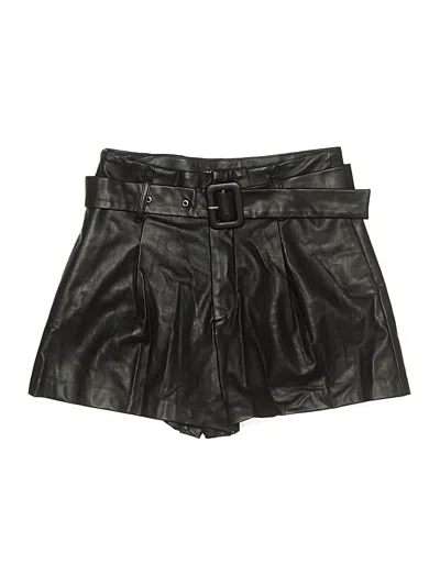 Pre-owned Zara Shorts In Black