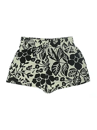 Zara Shorts In Green