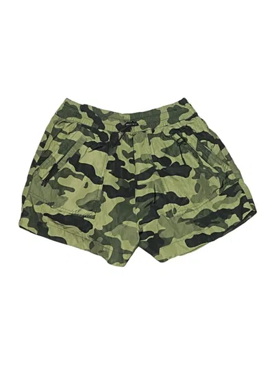 Pre-owned Zara Shorts In Green