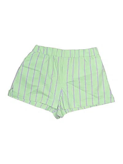 Pre-owned Zara Shorts In Green