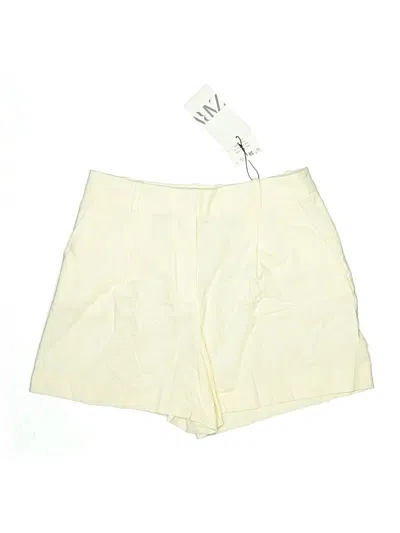 Zara Shorts In White