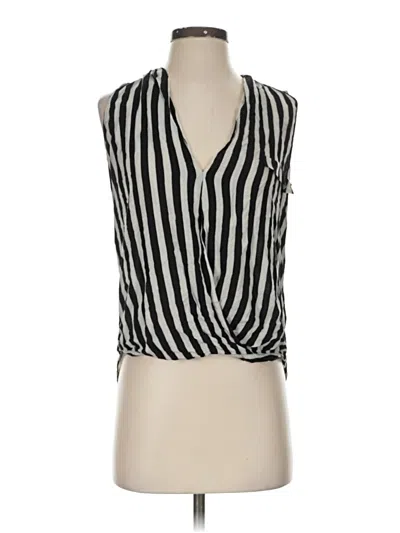 Pre-owned Zara Sleeveless Blouse In Black