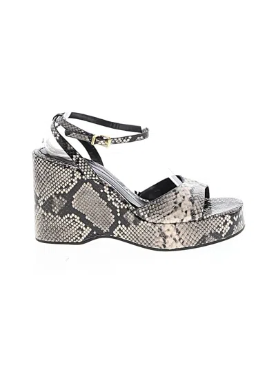 Pre-owned Zara Wedges In Gray