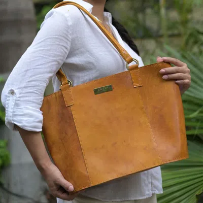 Zasta Studio Women's Brown Gold Shield Bag