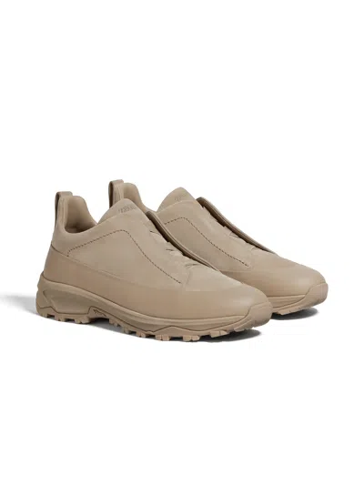 ZEGNA BASKETS TRIPLE STITCH MONTE EN CUIR ET VEAU VELOURS TAUPE CLAIR